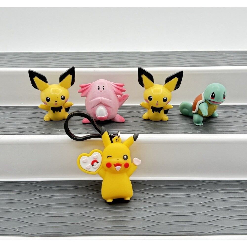POKEMON Chansey &‎ 2 Pikachu Figure Toys 90s SASCO INC. Kellogg's Squirtle Lot